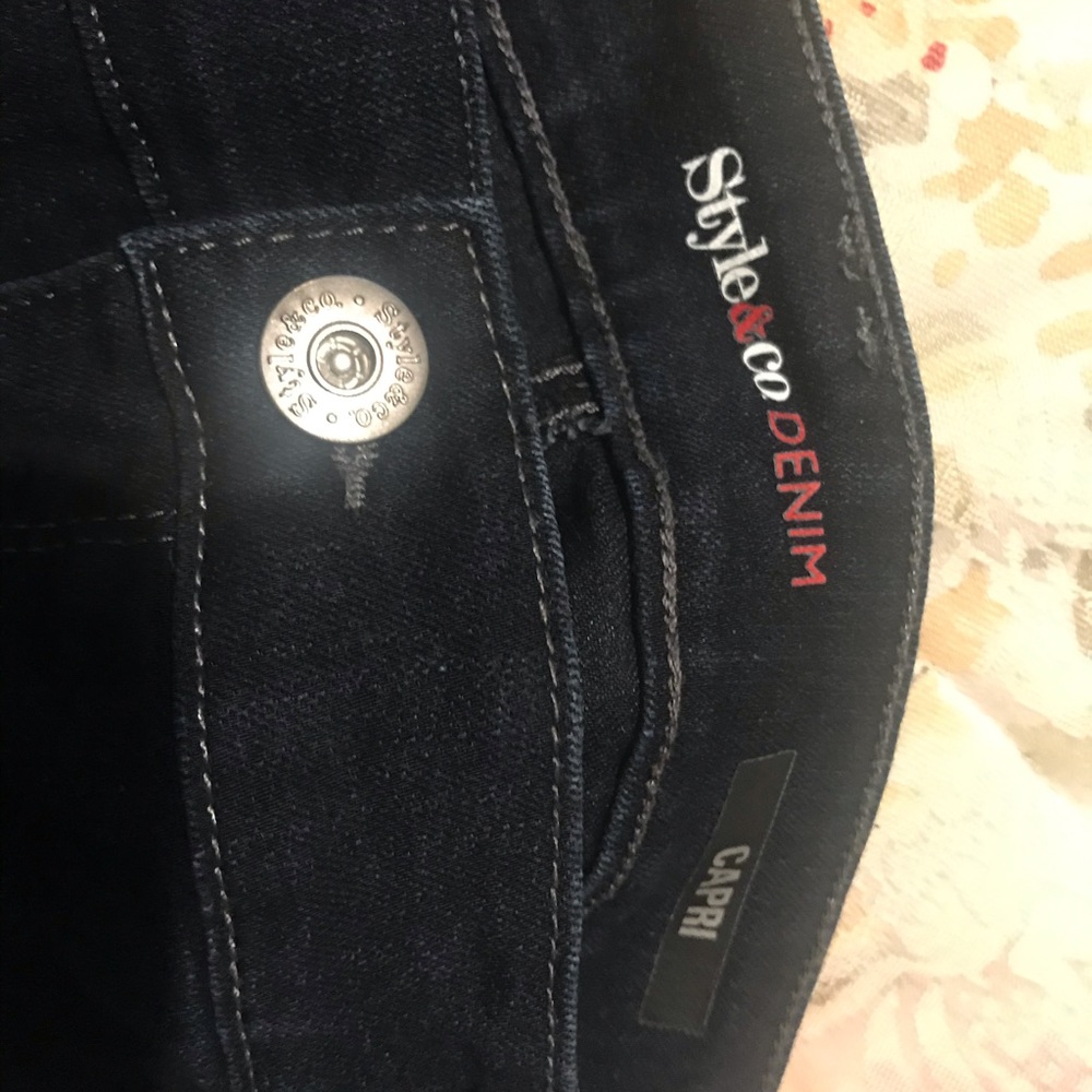 Style & Co Capri Jeans